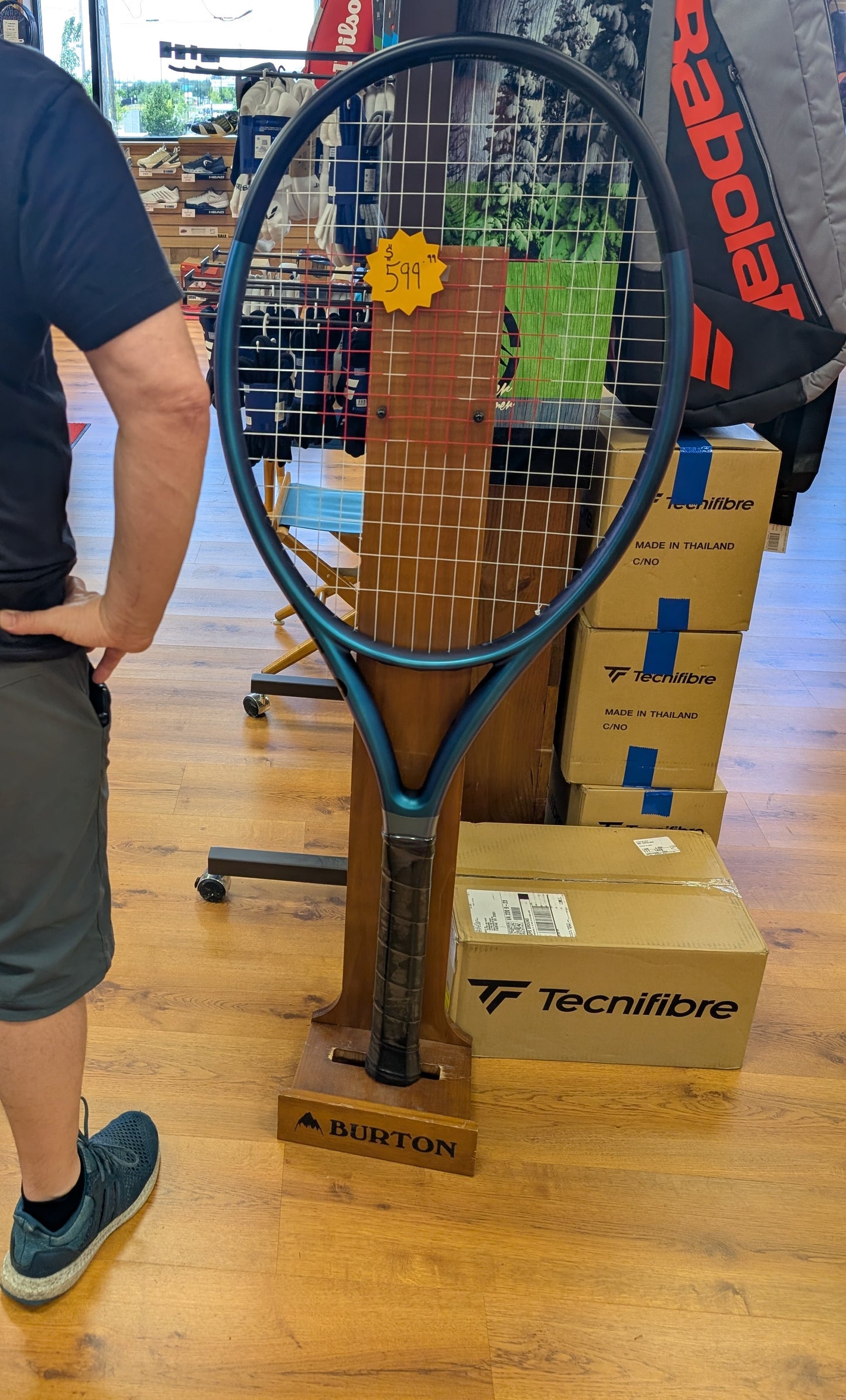 Wilson Ultra V4 Jumbo Tennis Racket