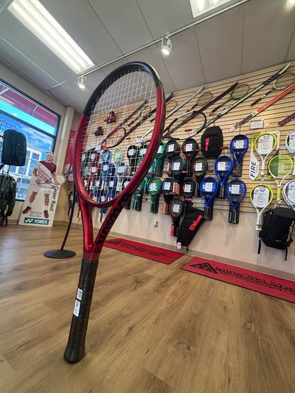 Wilson Clash V2 Jumbo Tennis Racket